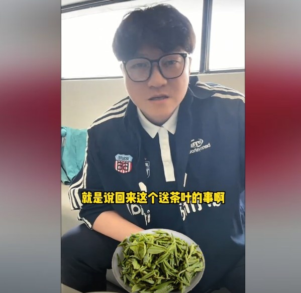  趙鵬：不太清楚賈秀全要球員買茶葉的段子，但這在現(xiàn)實中也正常