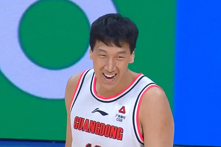  高炮臺開火！杜潤旺10中8&三分6中5砍下全隊第二高的21分