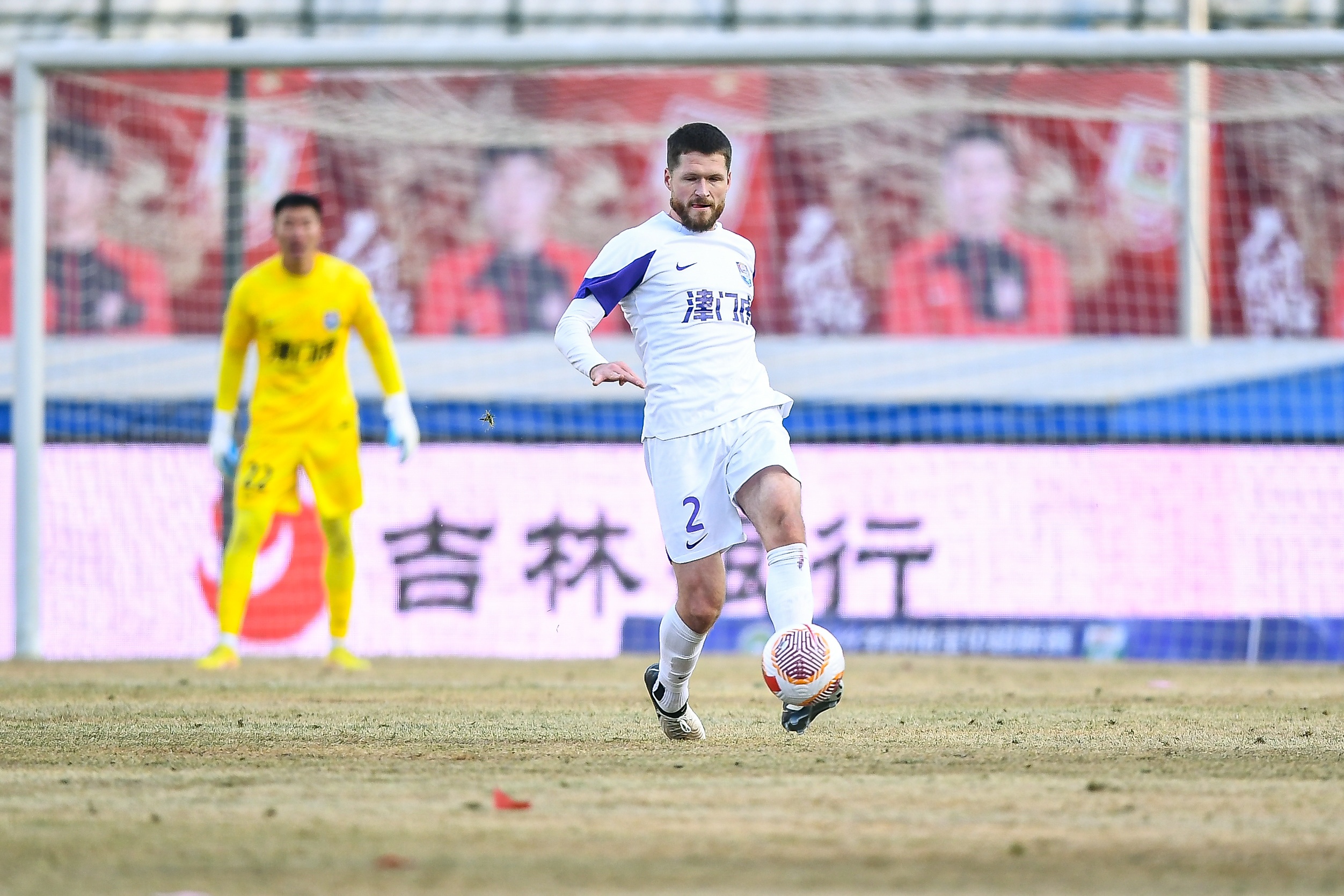 津門虎舊將亞冠對(duì)決格蘭特勝出，津媒：他離開(kāi)津門虎因存?zhèn)‰[患