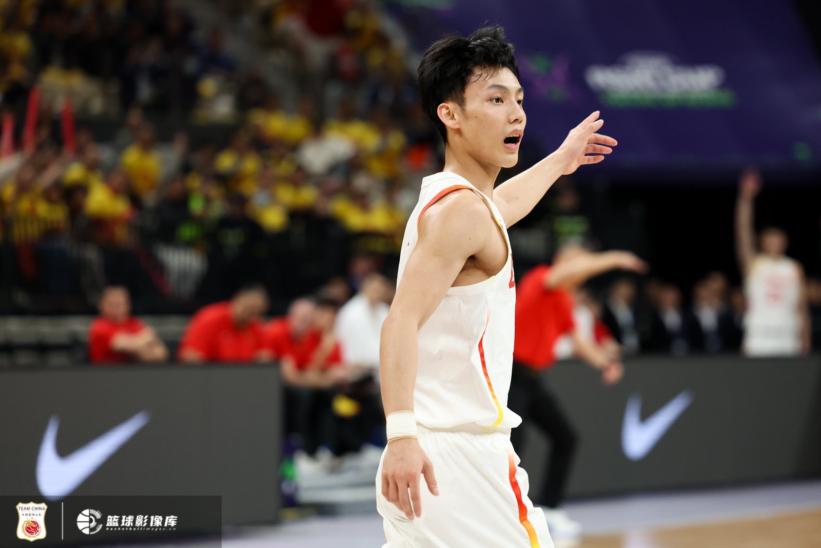  首發(fā)出戰(zhàn)不在狀態(tài)！徐杰全場3中0沒得分 拿到3板1助2斷另2失誤
