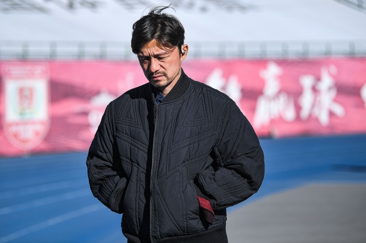  兩隊(duì)均三連敗開局！足球報(bào)談亞泰vs三鎮(zhèn)：亞泰力爭打好第一個(gè)主場